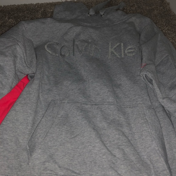 Calvin Klein Hoodie Pullovers - Picture 5 of 8